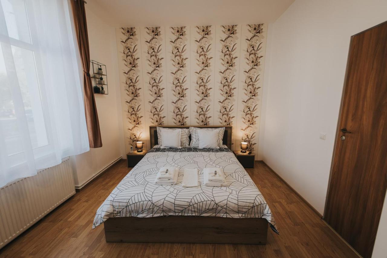 Gavri'S Classic Apartment Сибиу Екстериор снимка